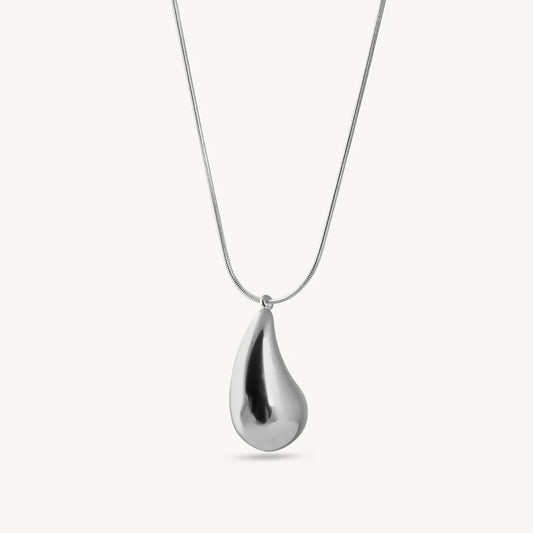 Drop of Serenity Necklace Silver