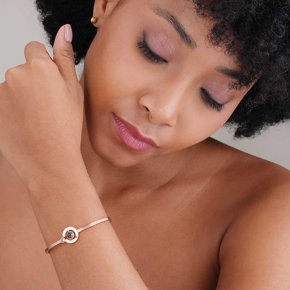 Golden Circular Accent Bangle