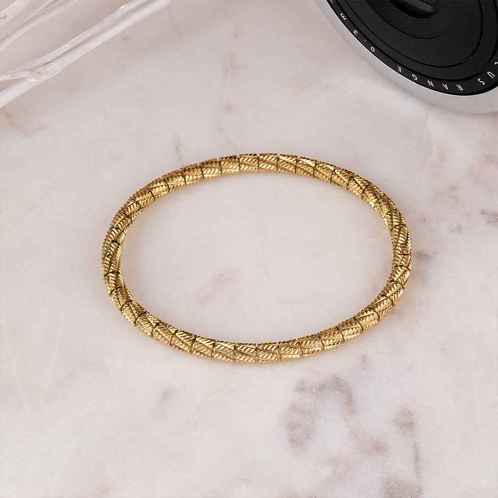 Golden Woven Radiance Bangle