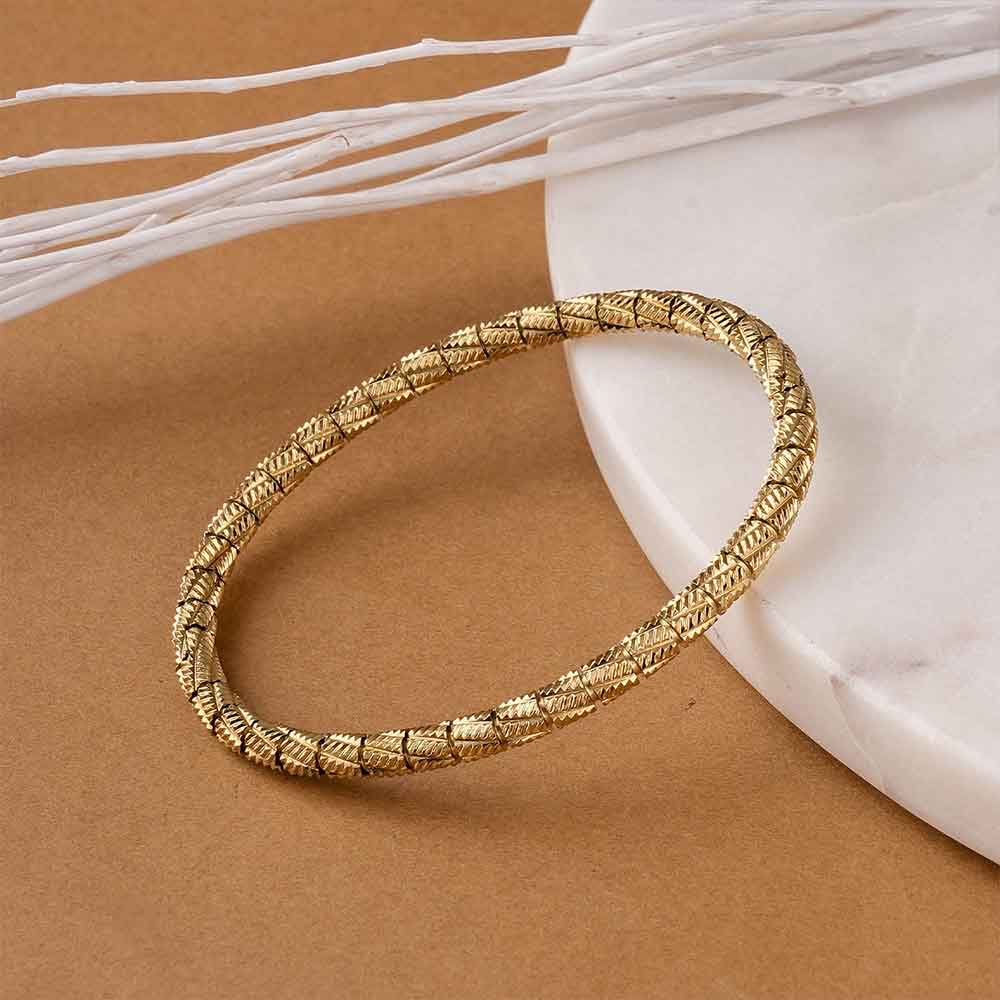 Golden Woven Radiance Bangle